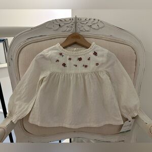 🦢 18 Mth Organic Cotton Embriodered Floral Ivory Cream Baby Top NWT